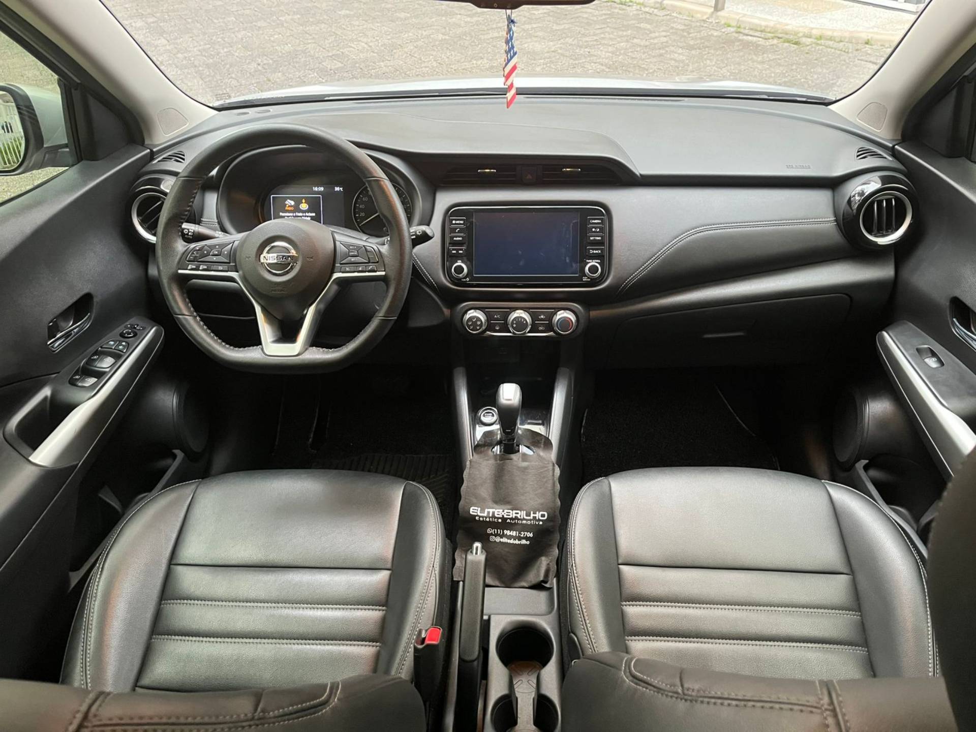 NISSAN KICKS