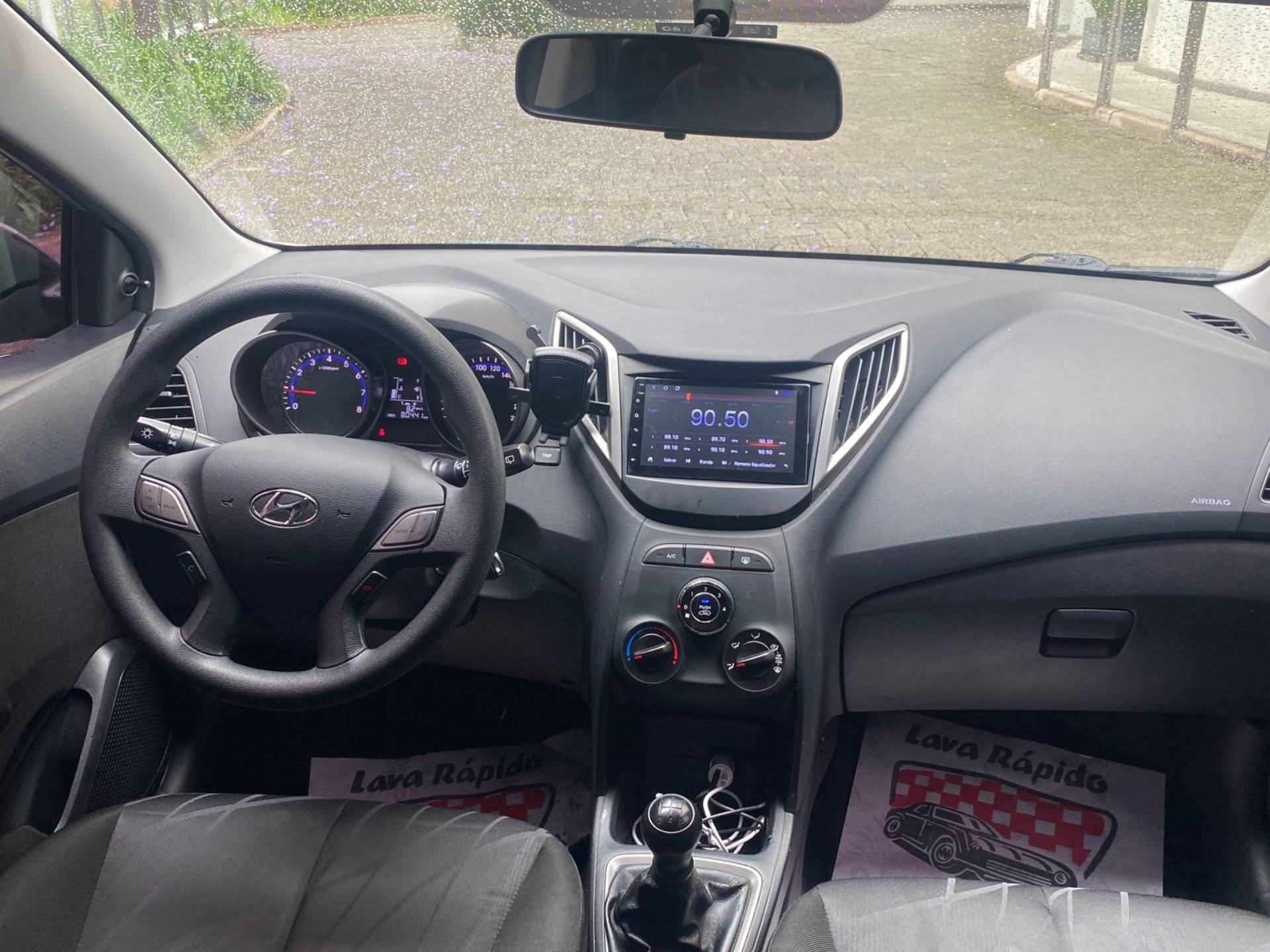 HYUNDAI HB20