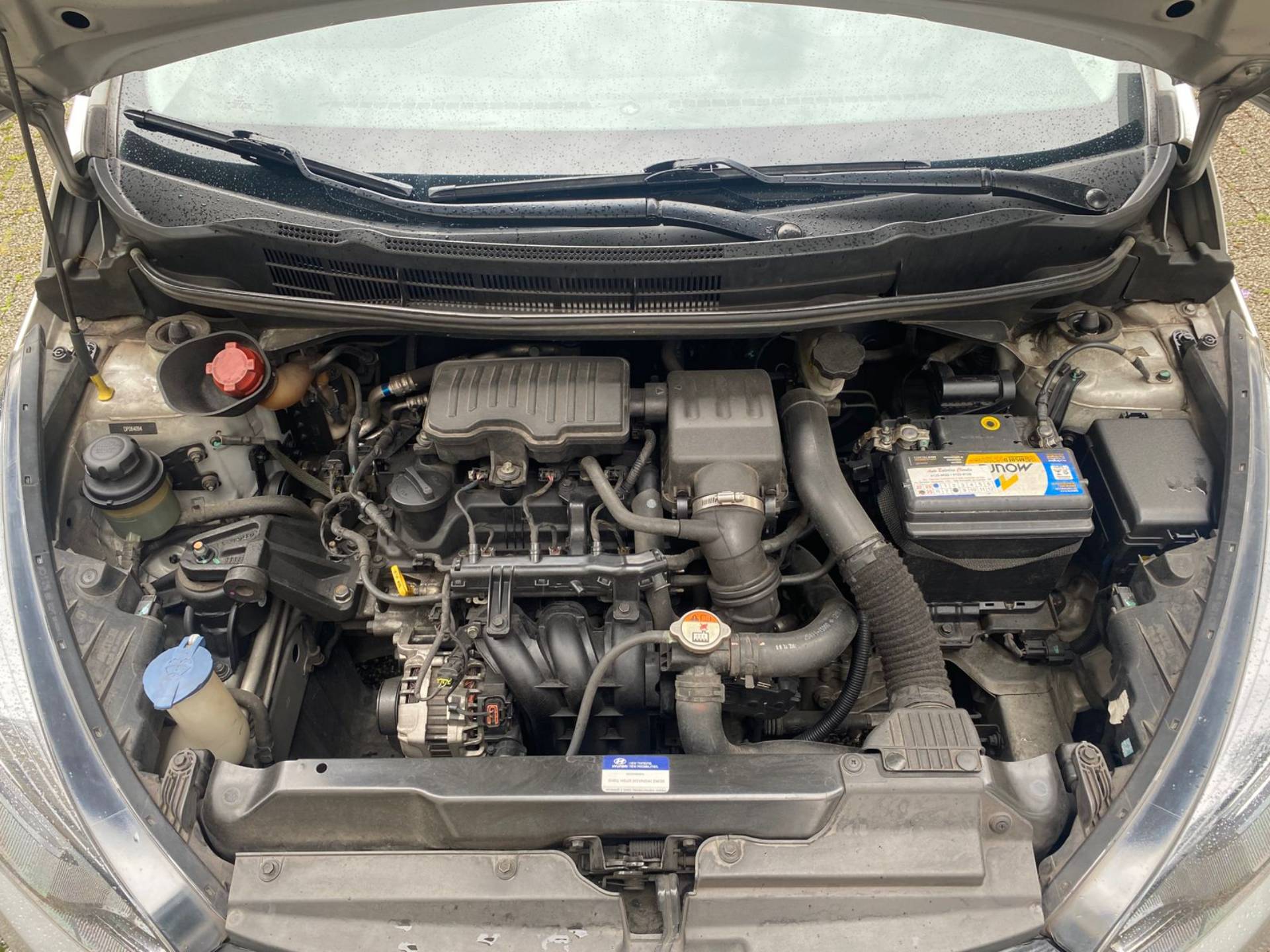 HYUNDAI HB20