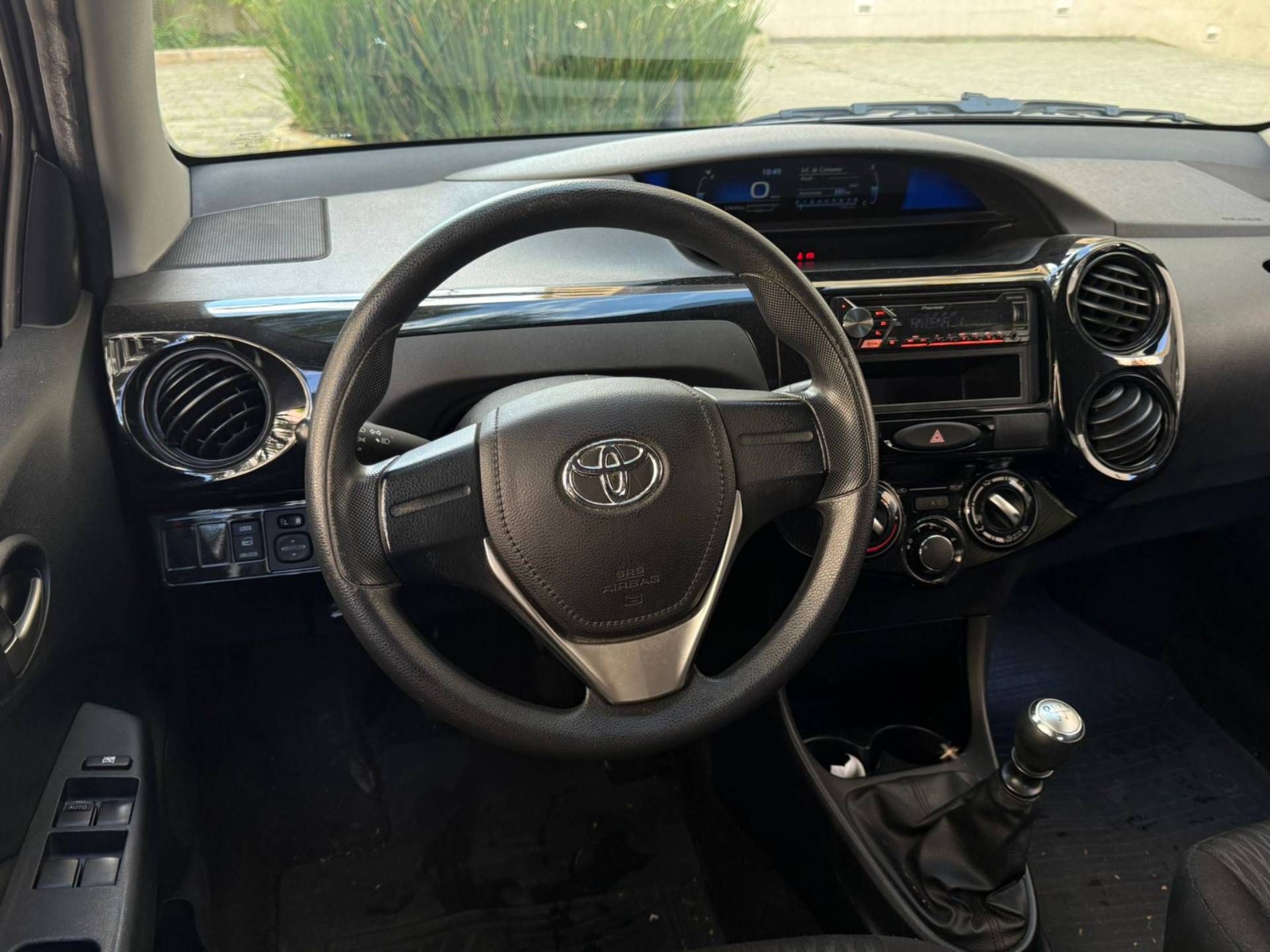 TOYOTA ETIOS