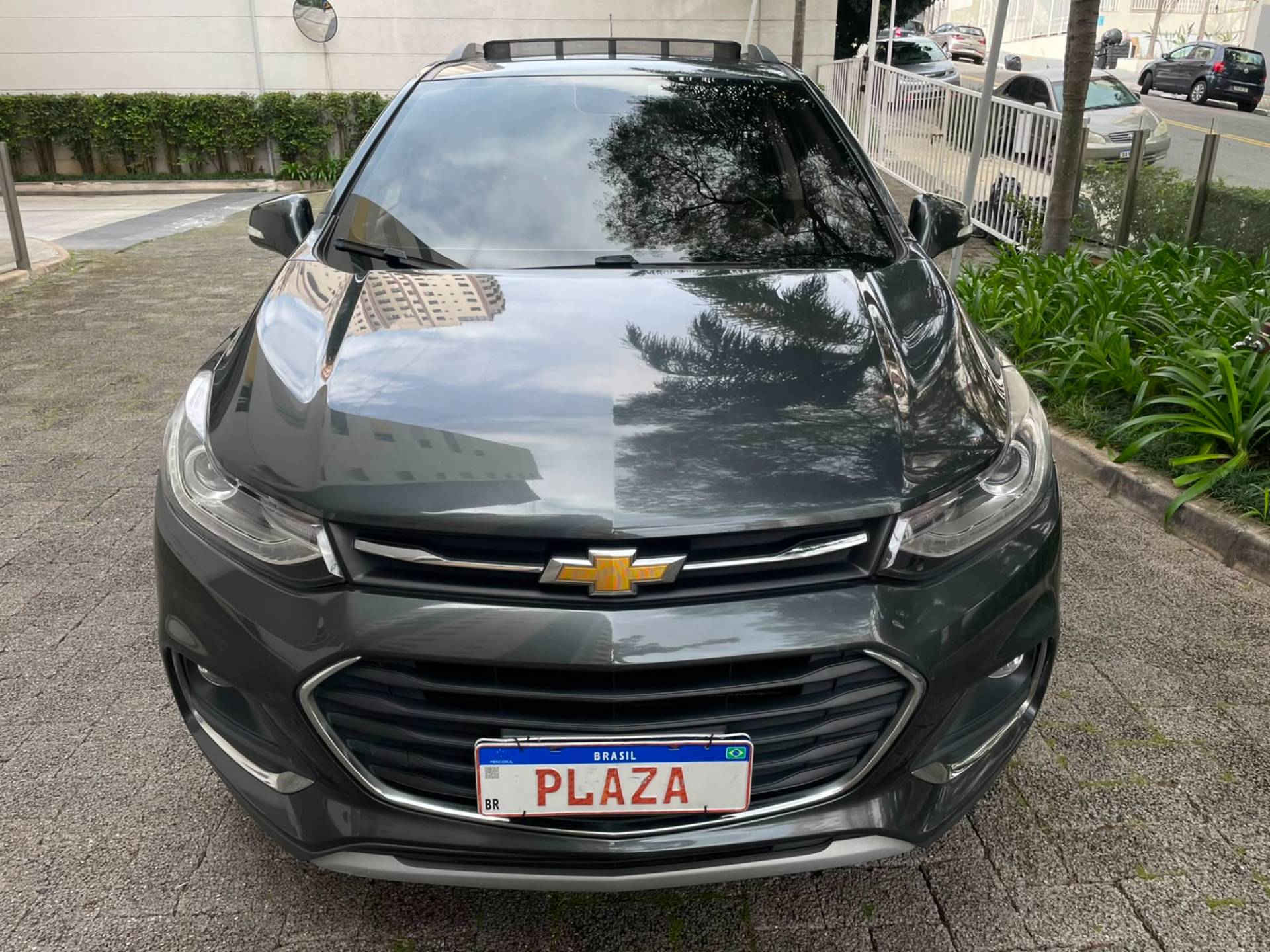 CHEVROLET TRACKER