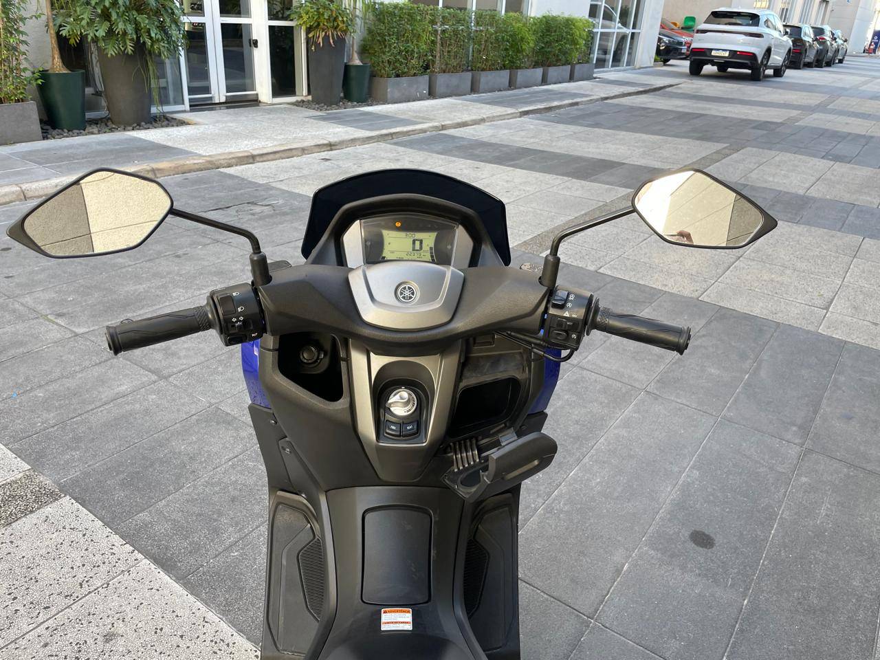 YAMAHA NMAX 160 ABS