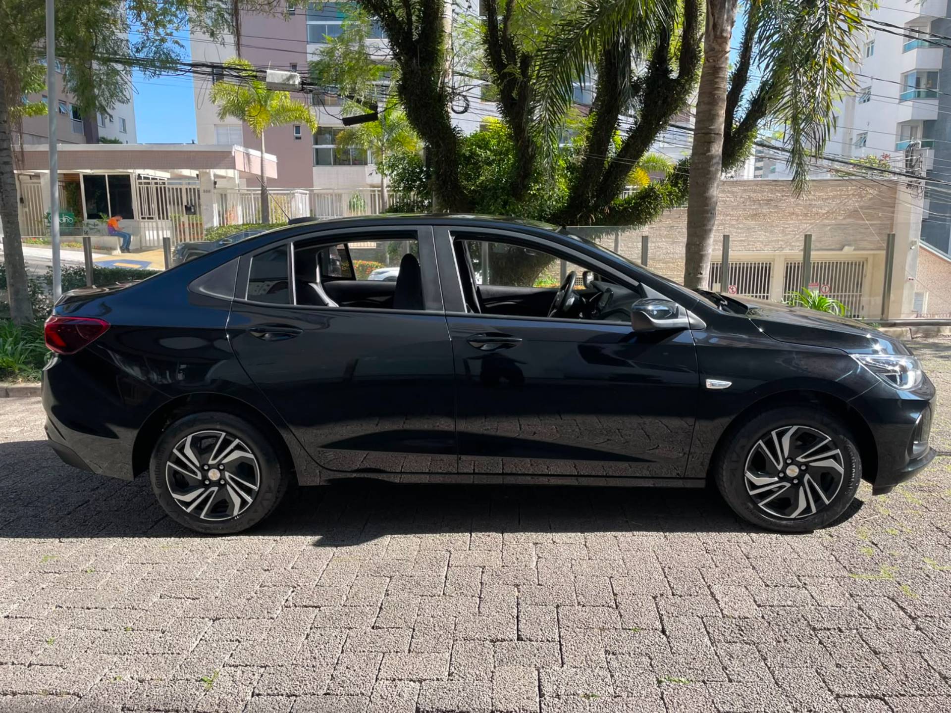 CHEVROLET ONIX