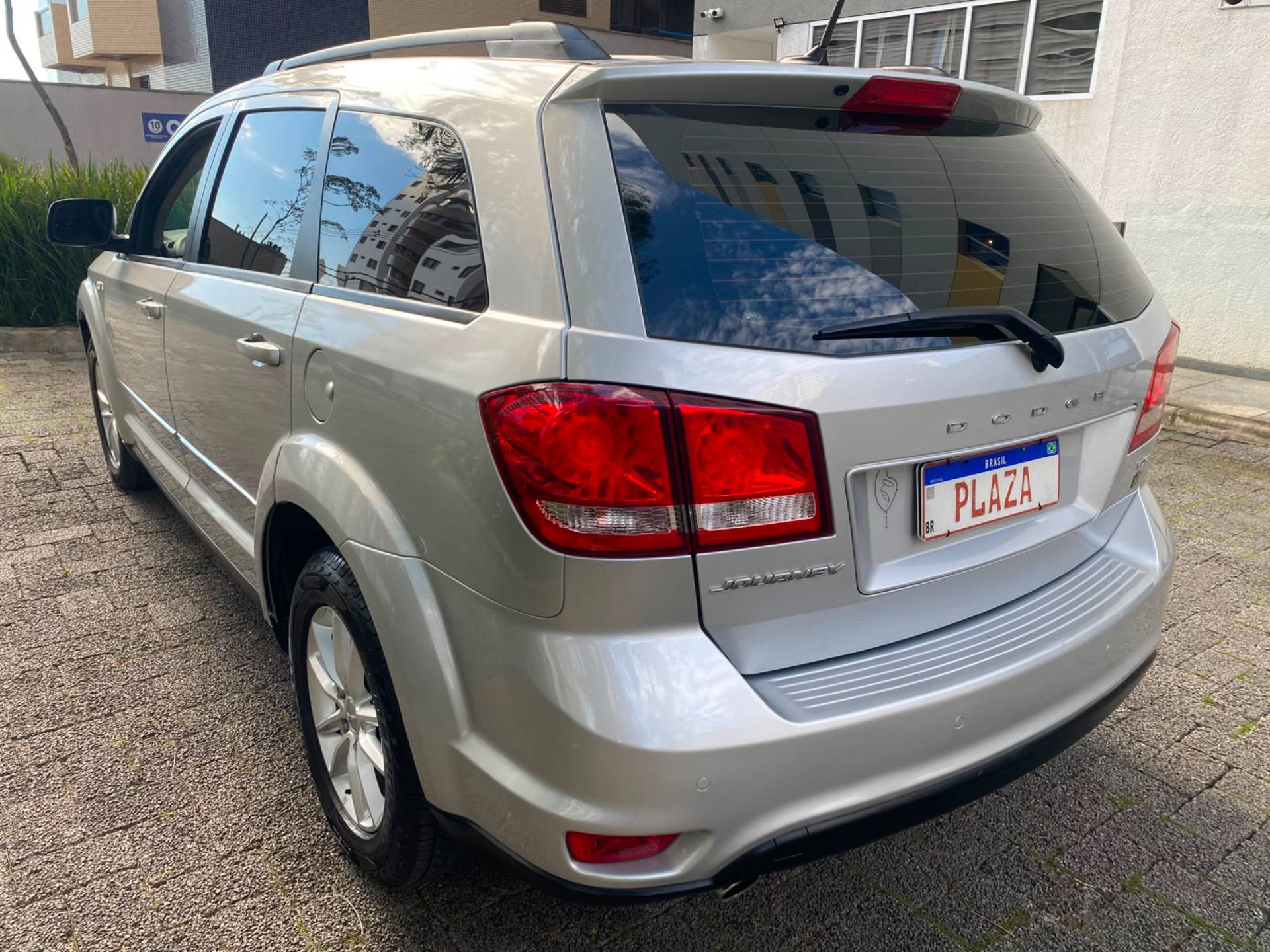 DODGE JOURNEY
