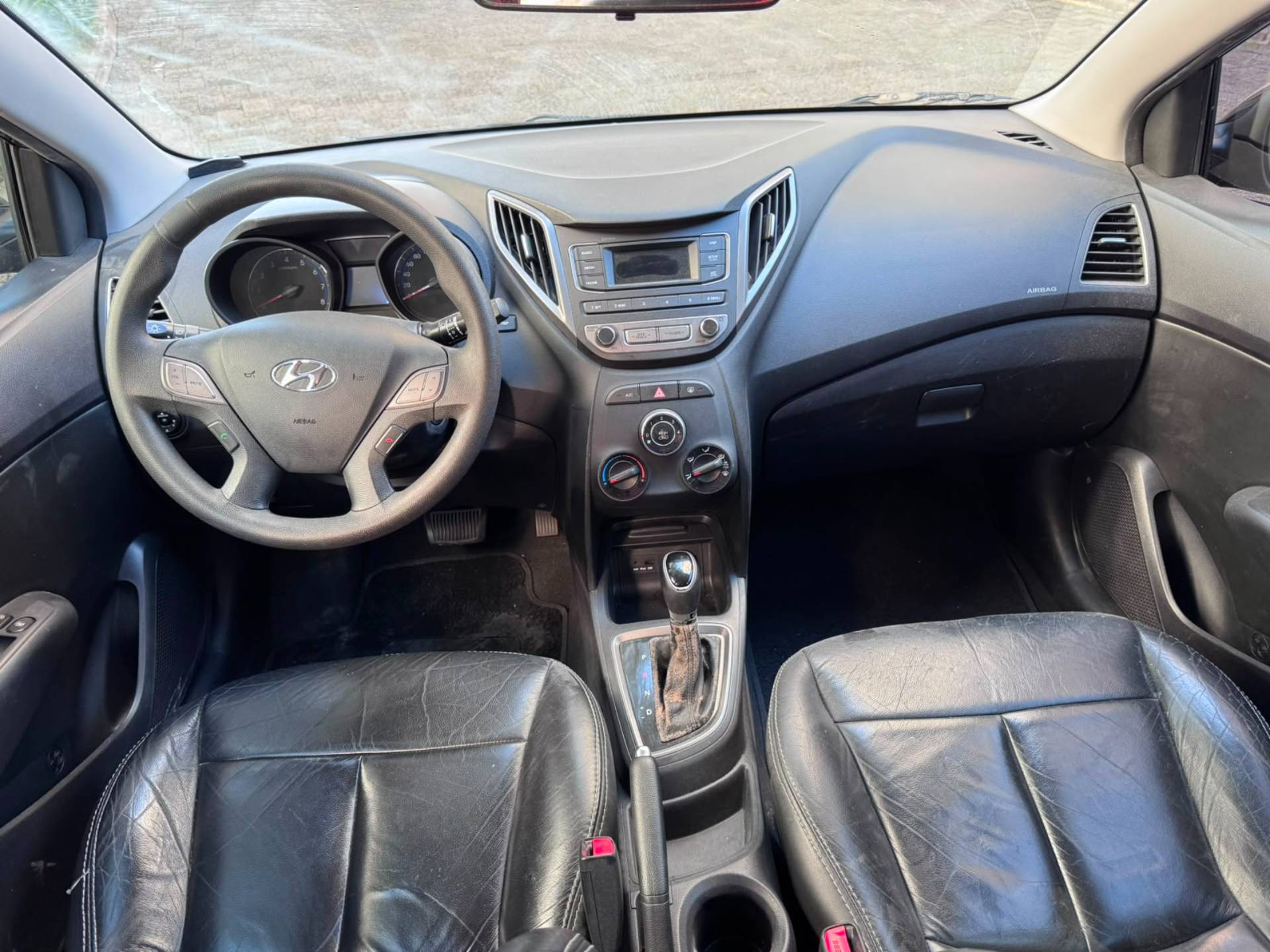 HYUNDAI HB20