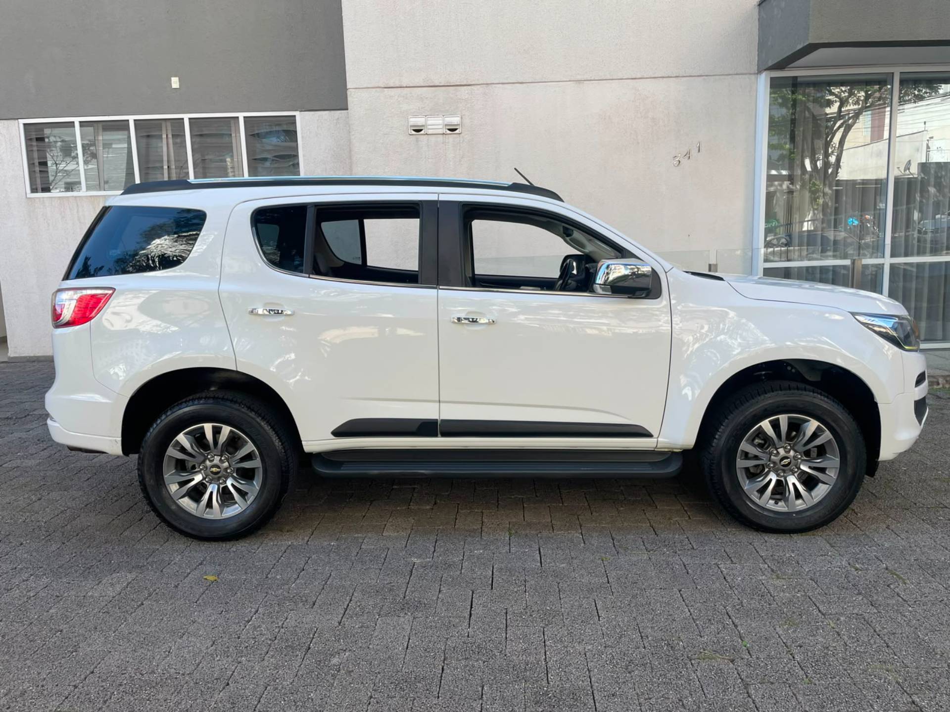 CHEVROLET TRAILBLAZER