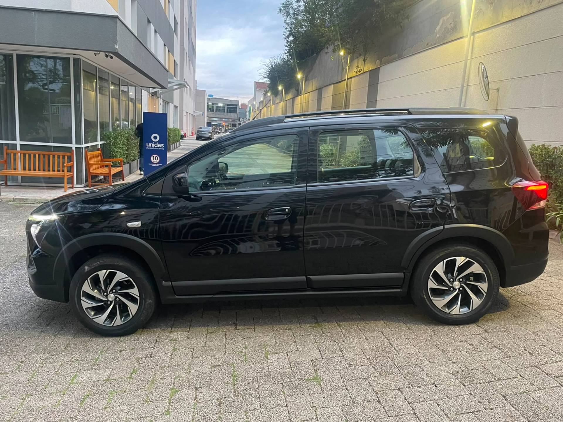 CHEVROLET SPIN