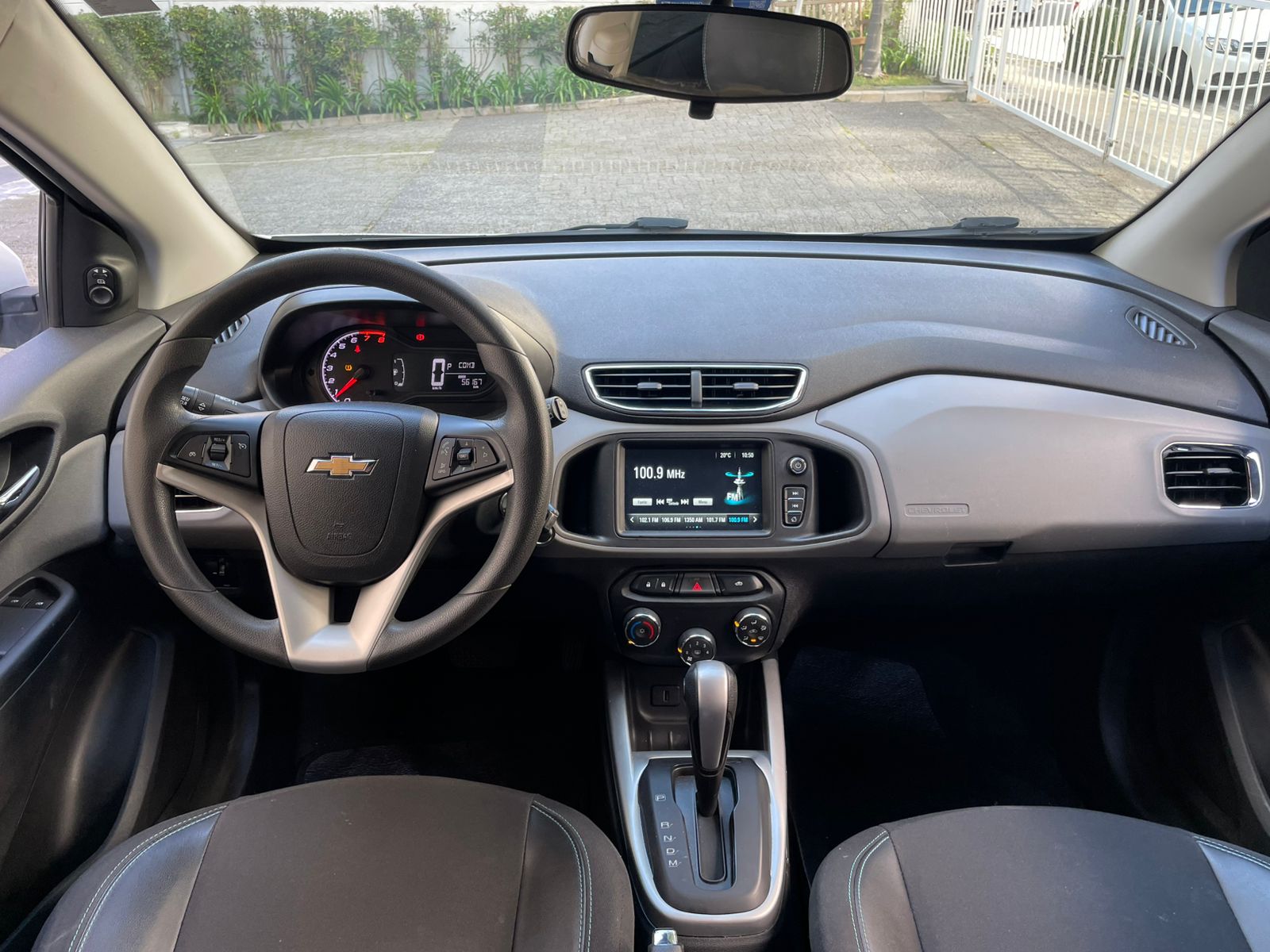 CHEVROLET ONIX