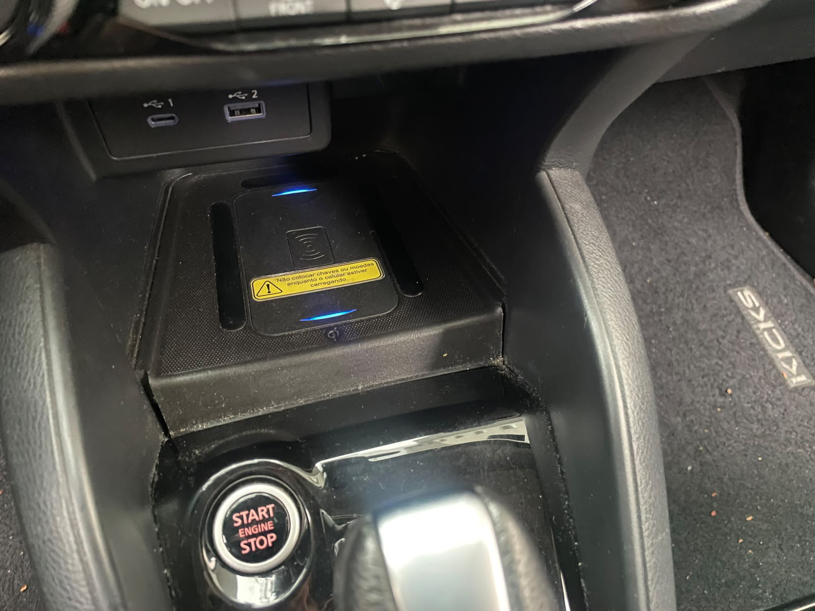 NISSAN KICKS
