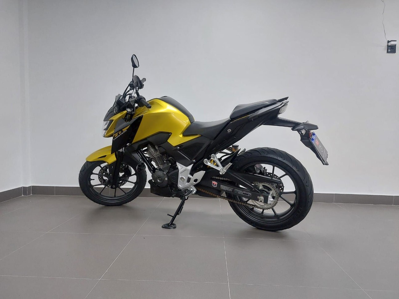 CB 300F TWISTER ABS CB 300F TWISTER ABS