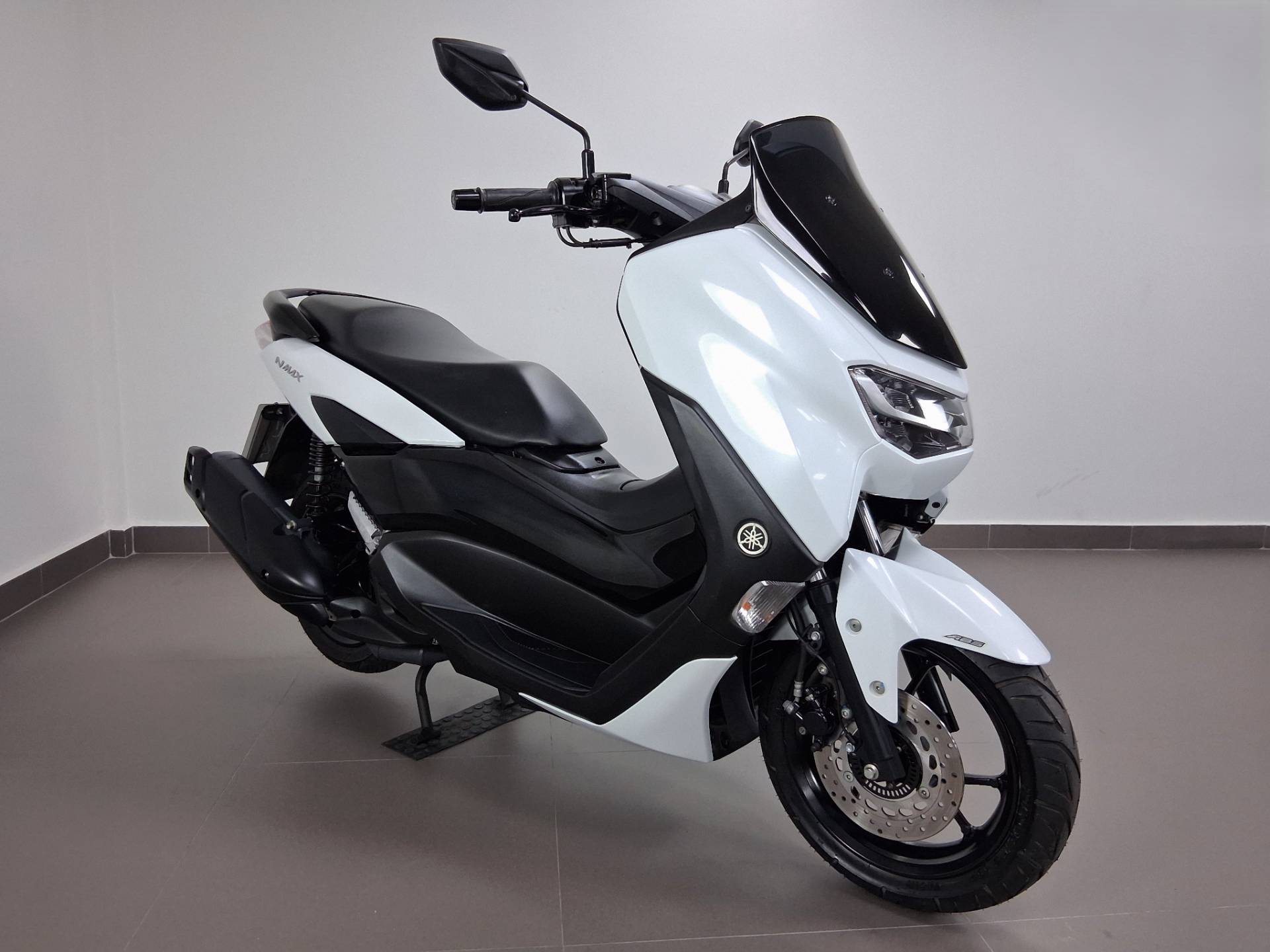 YAMAHA NMAX 160 ABS