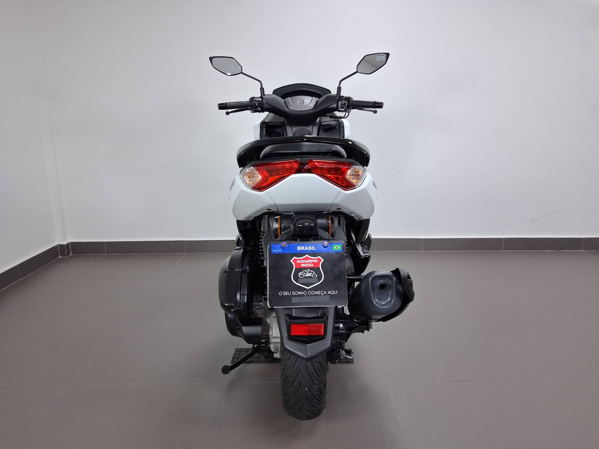 YAMAHA NMAX 160 ABS