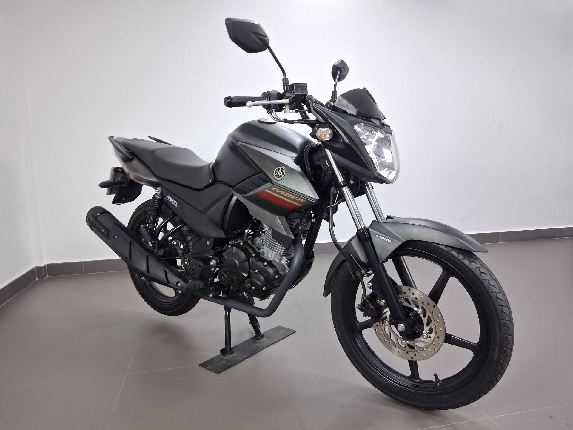 YAMAHA YS 150 FAZER SED