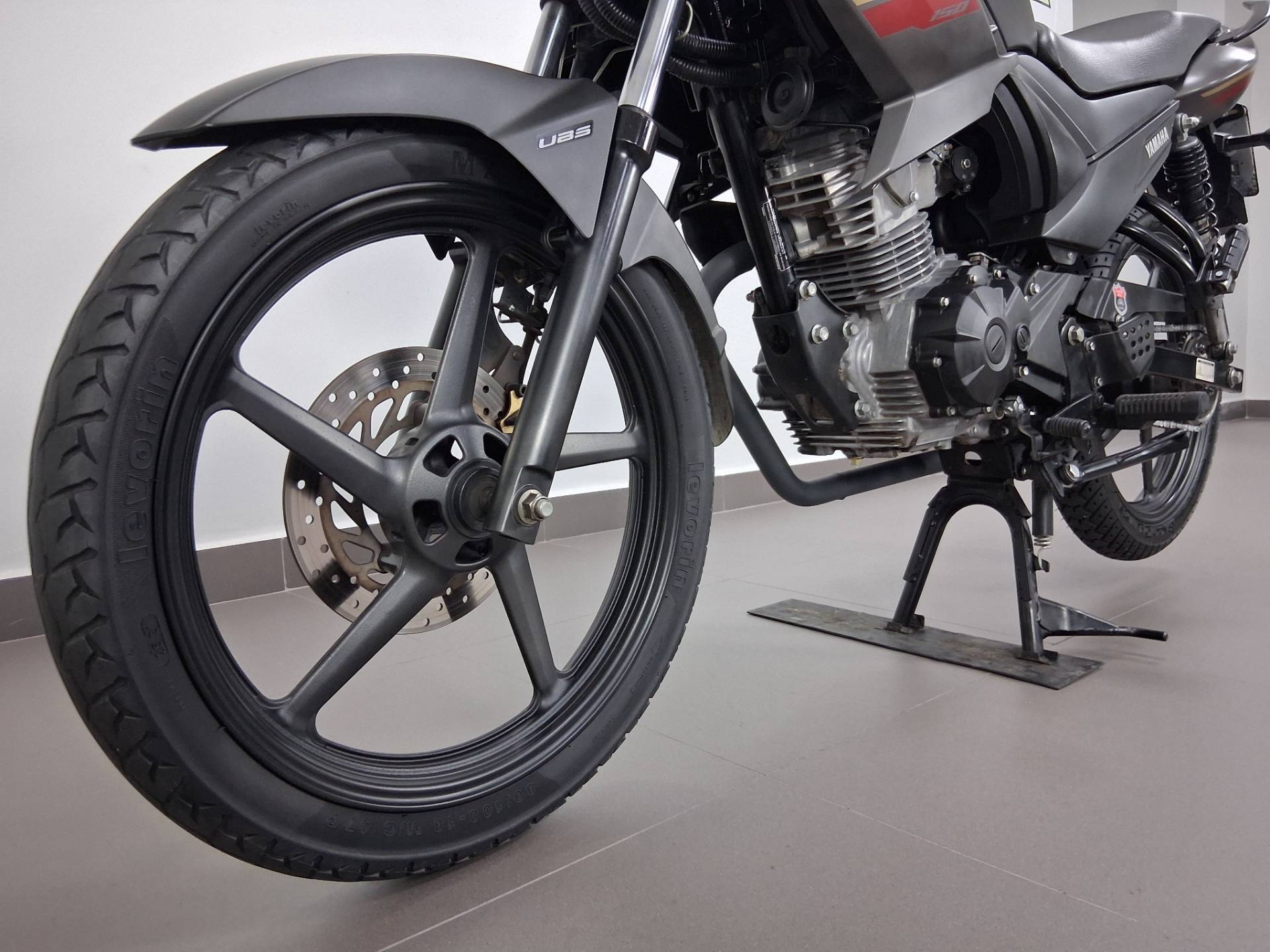 YAMAHA YS 150 FAZER SED