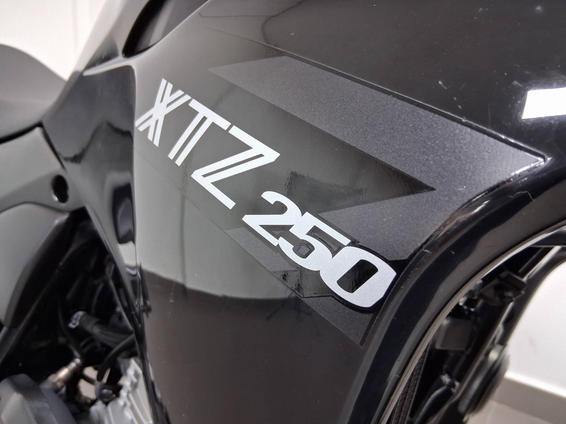 YAMAHA XTZ 250 LANDER