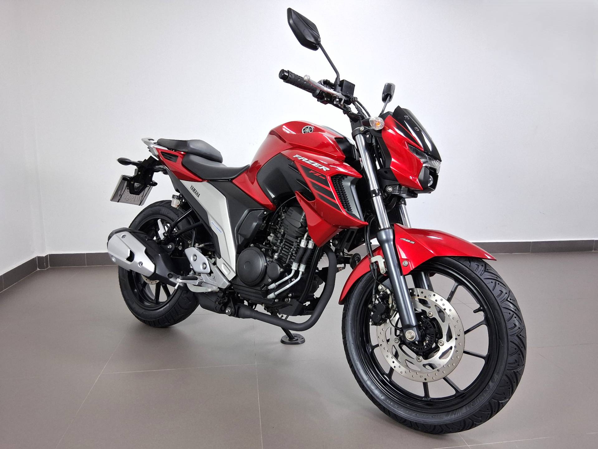 YAMAHA FZ25 FAZER ABS