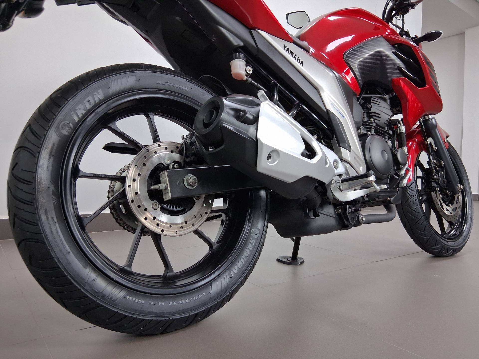 YAMAHA FZ25 FAZER ABS