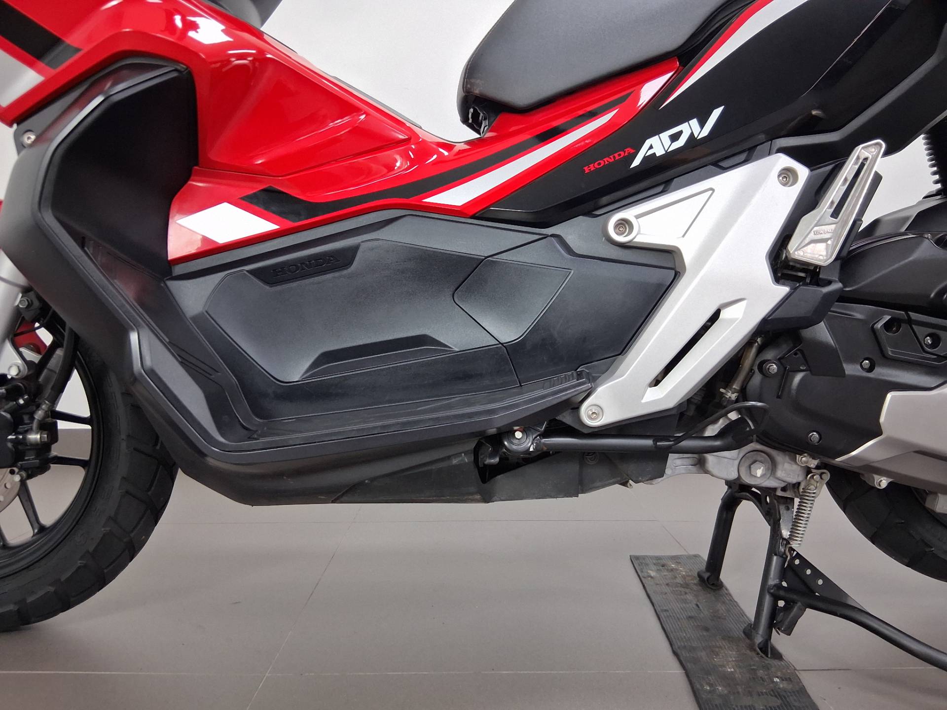 HONDA ADV 150