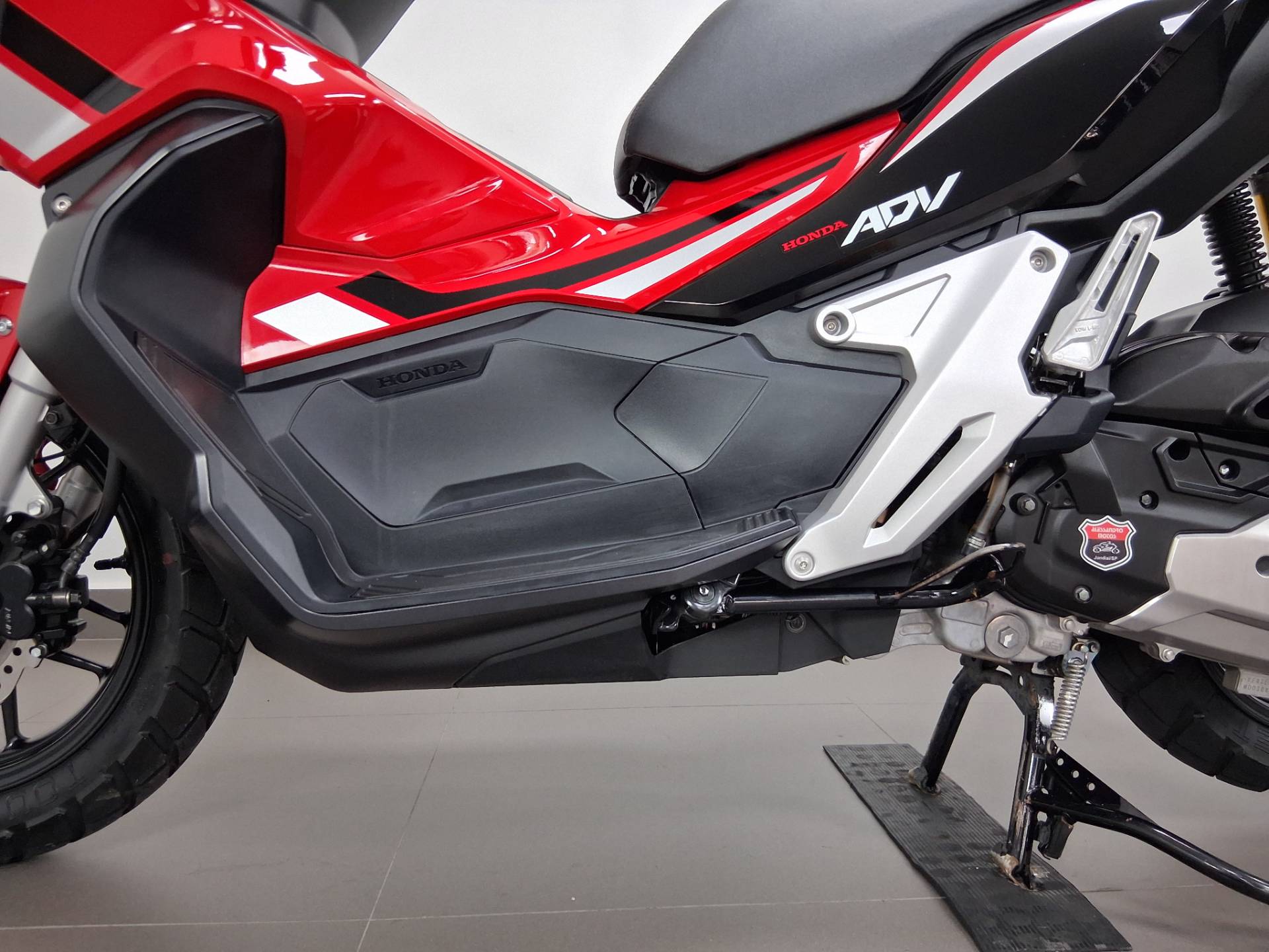 HONDA ADV 150