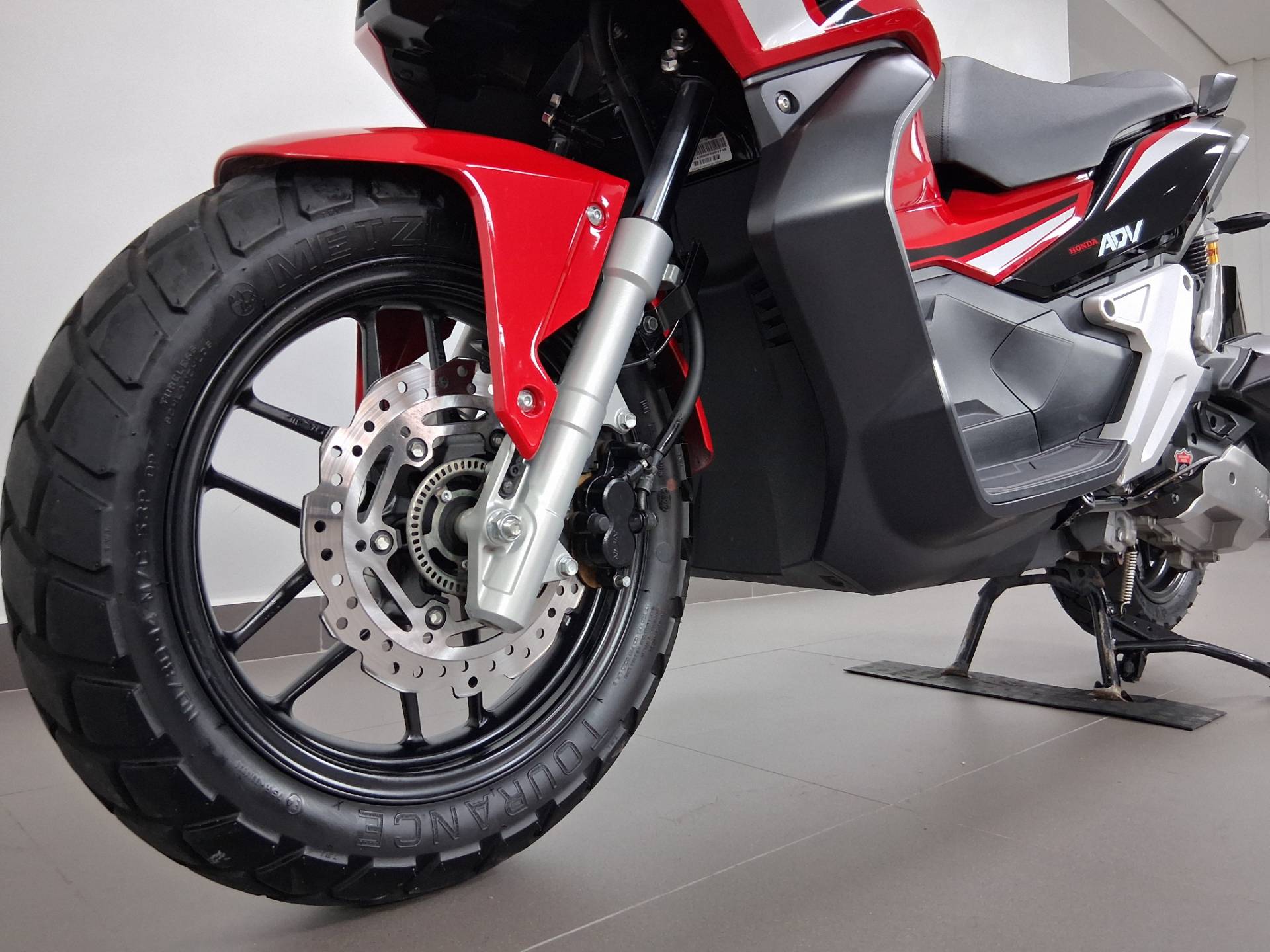 HONDA ADV 150