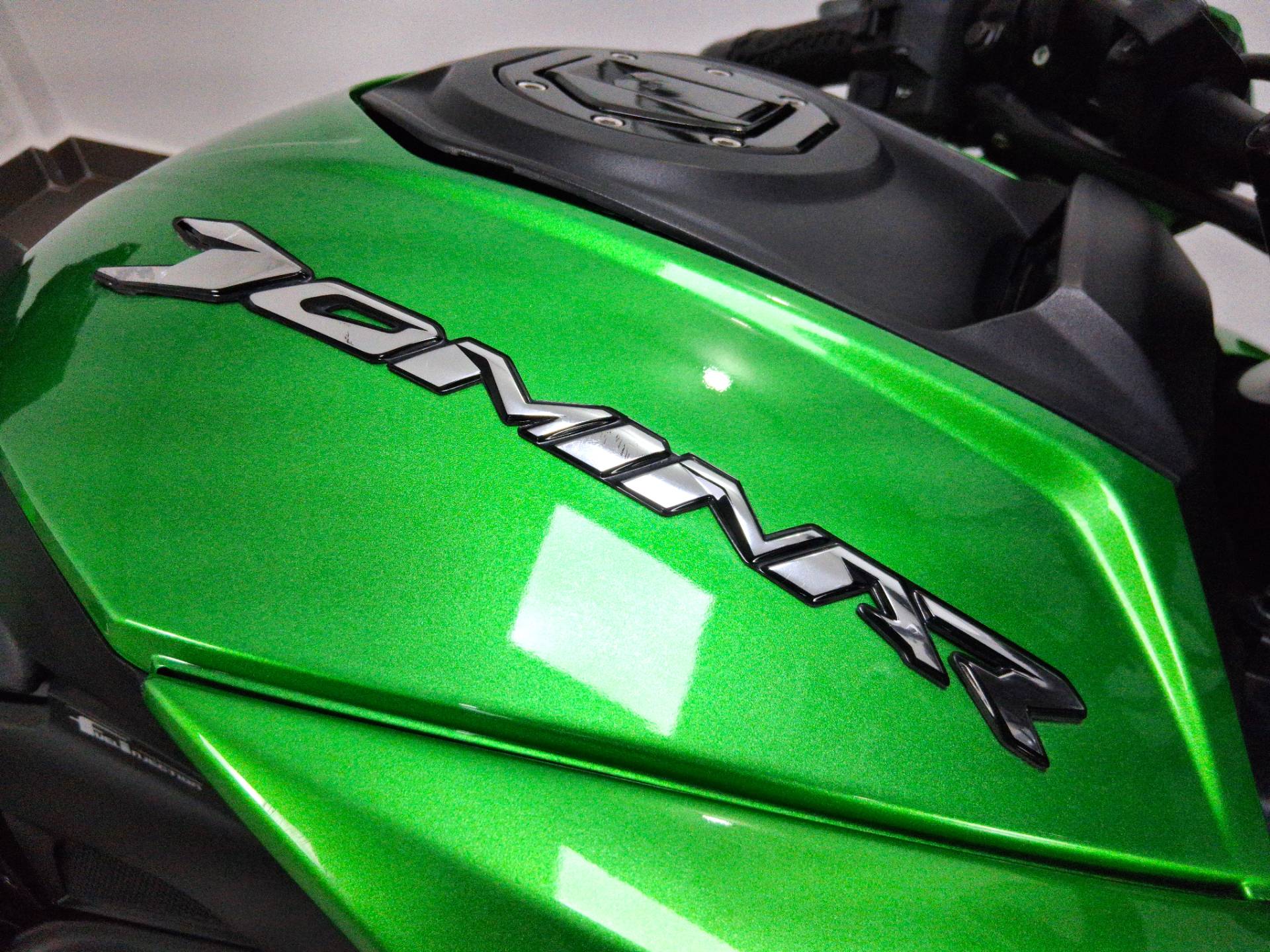 BAJAJ DOMINAR 400