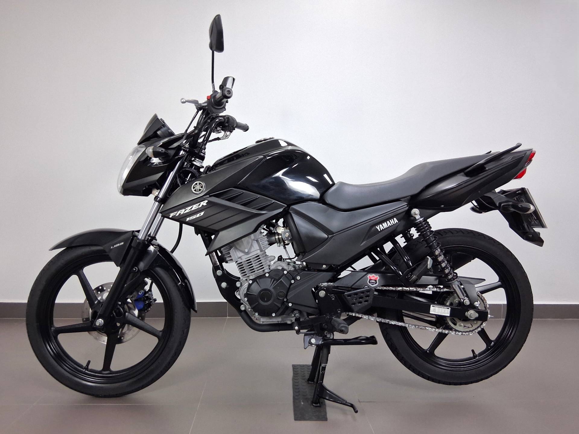 YAMAHA YS 150 FAZER SED