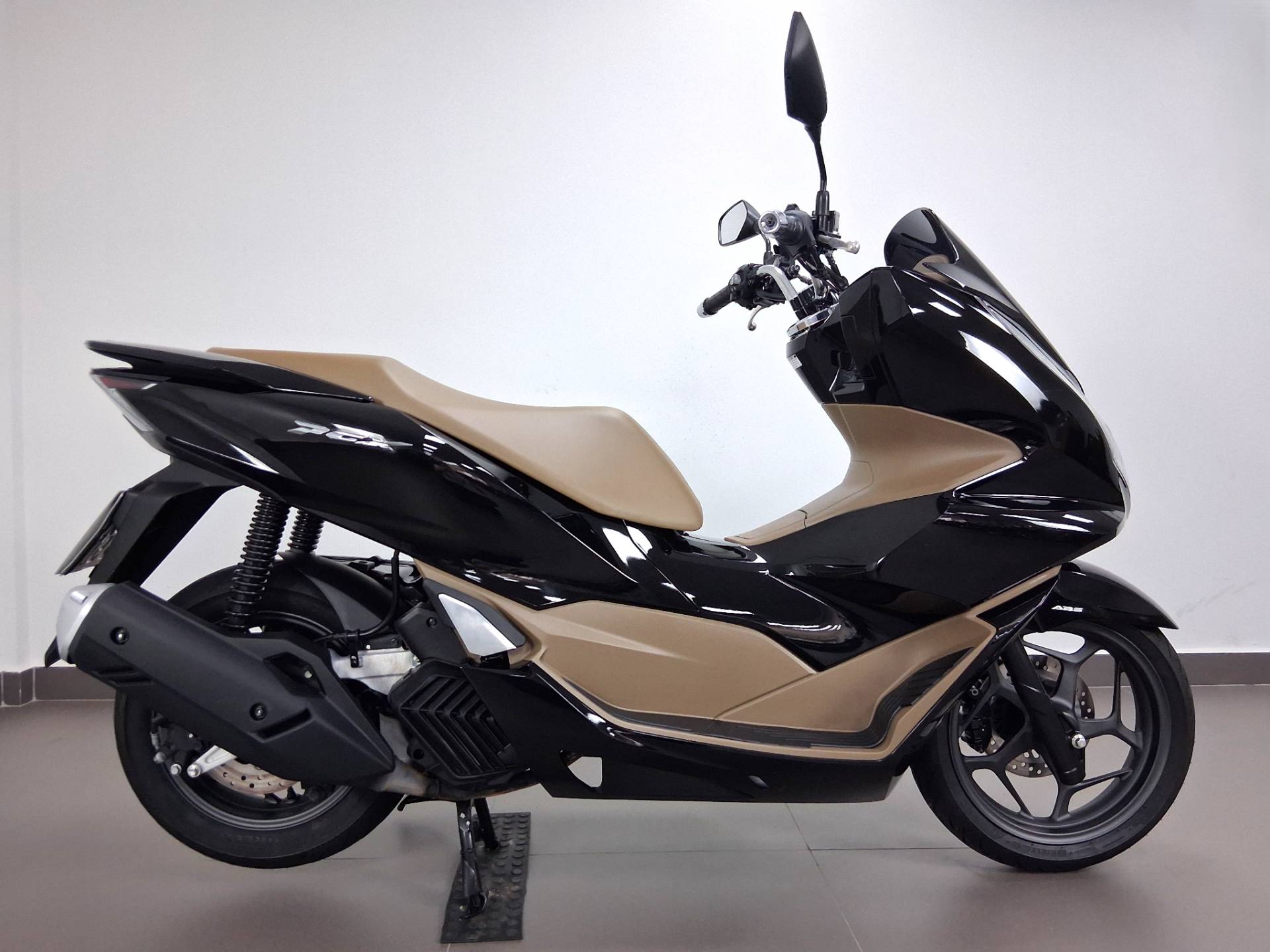 HONDA PCX 160 DLX