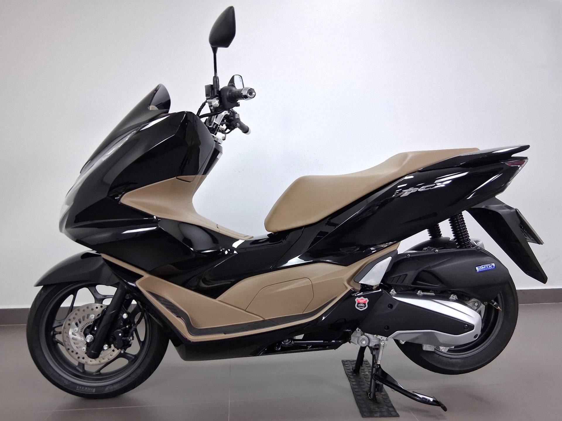 HONDA PCX 160 DLX