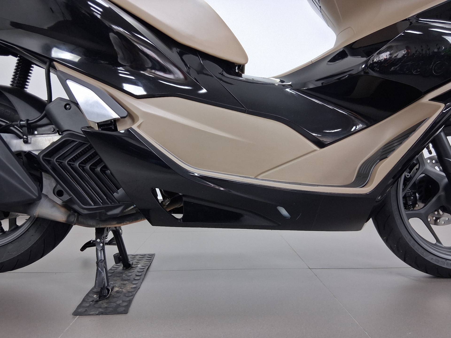 HONDA PCX 160 DLX