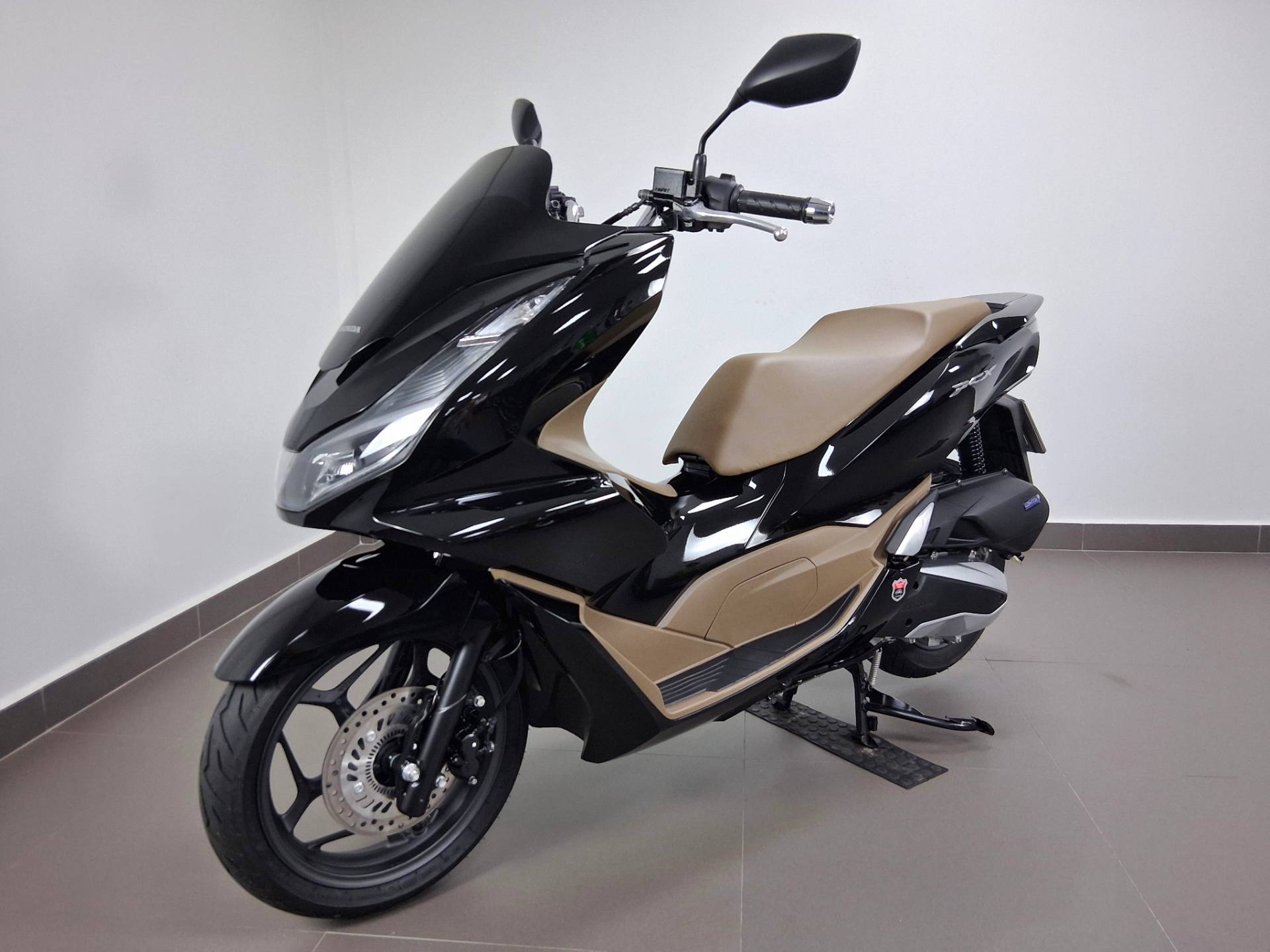 HONDA PCX 160 DLX