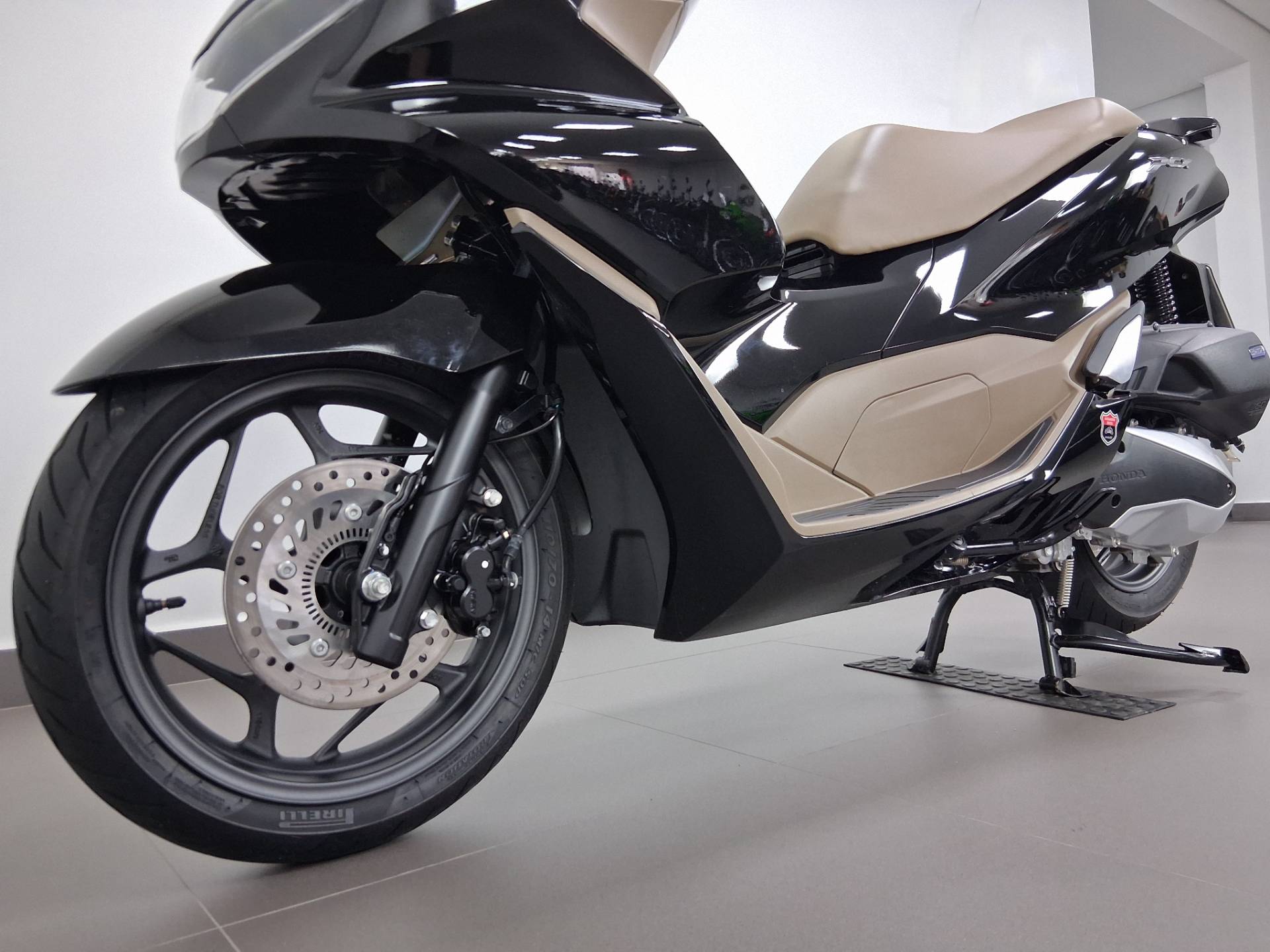 HONDA PCX 160 DLX