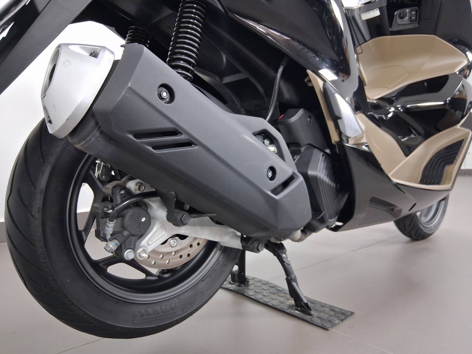 HONDA PCX 160 DLX