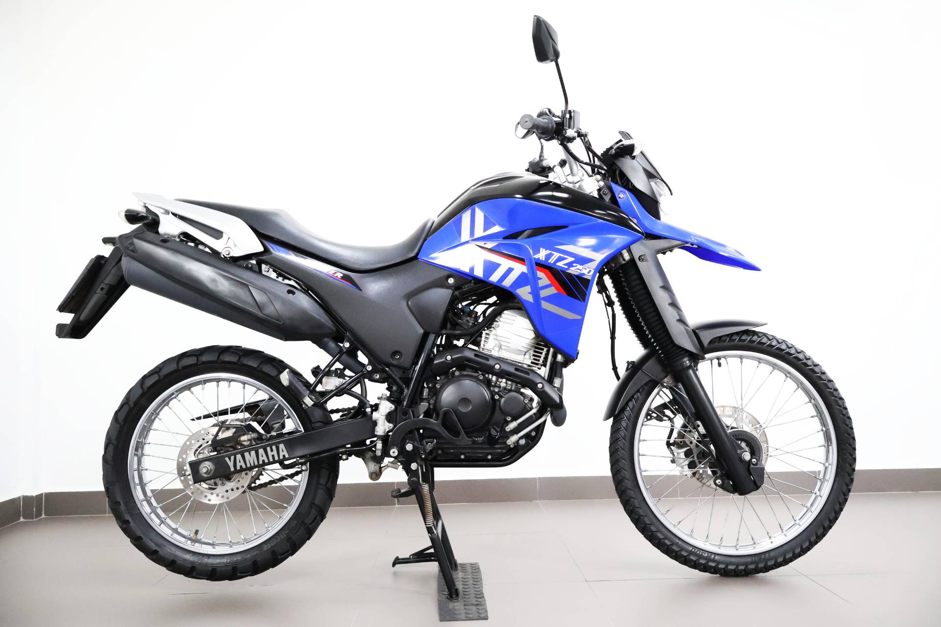 YAMAHA XTZ 250 LANDER