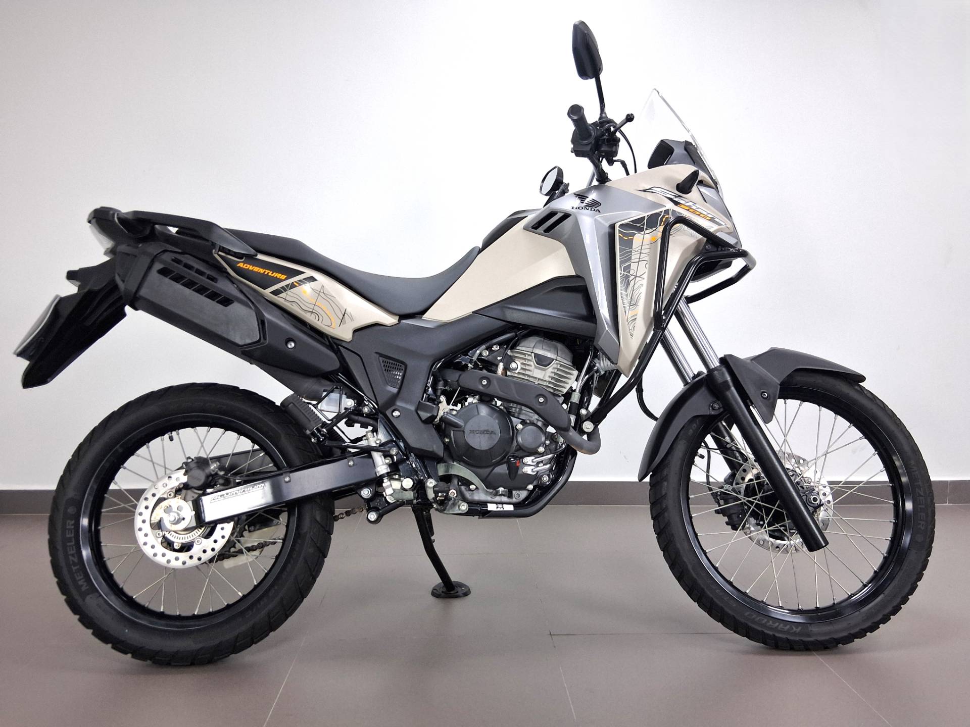 HONDA XRE 300 ADVENTURE