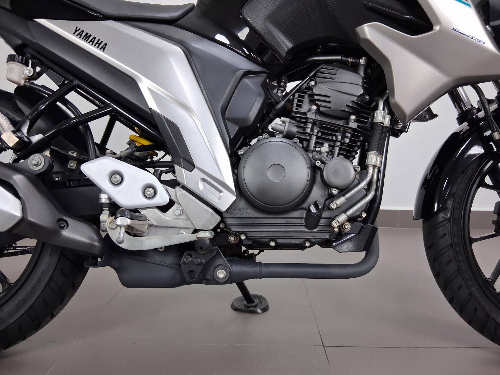 YAMAHA FZ25 FAZER ABS