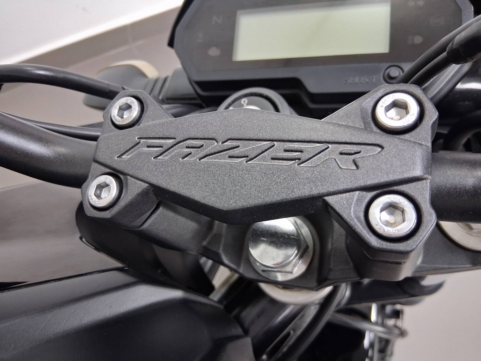 YAMAHA FZ25 FAZER ABS