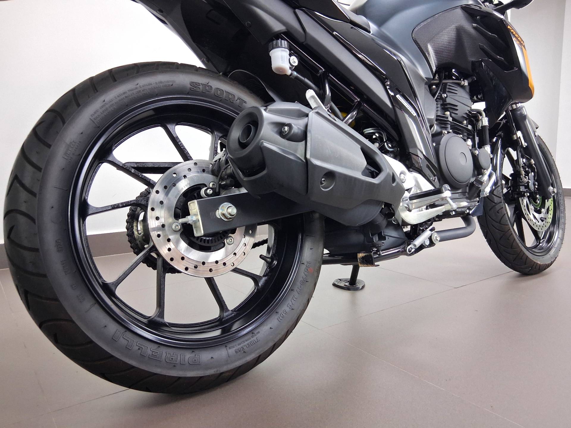 YAMAHA FZ25 FAZER ABS
