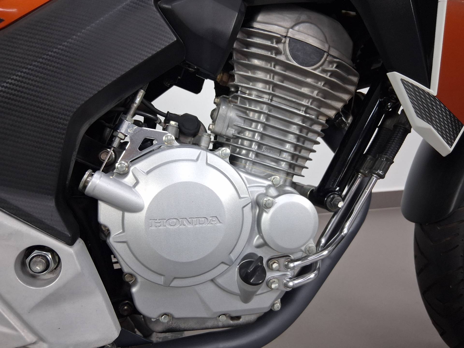 HONDA CB TWISTER
