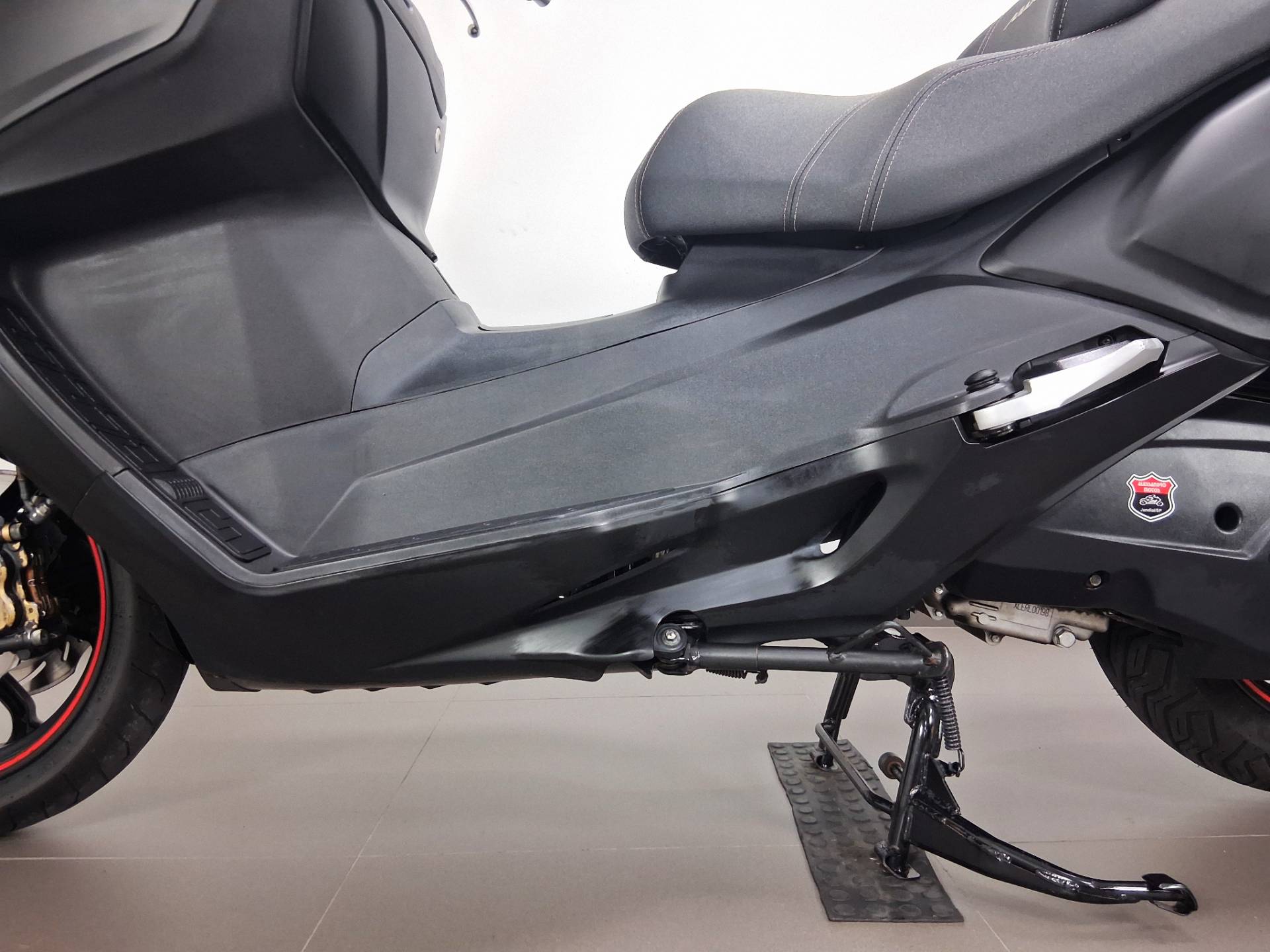 DAFRA MAXSYM 400i