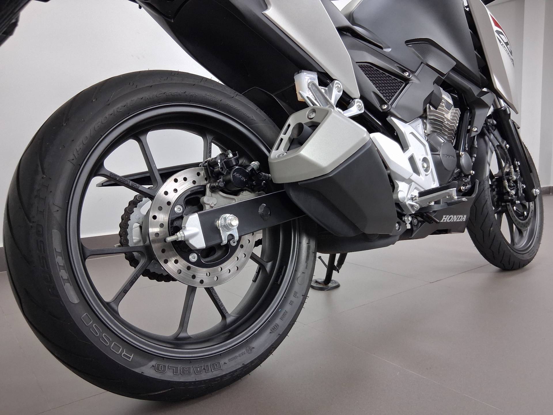 HONDA CB 300F TWISTER CBS