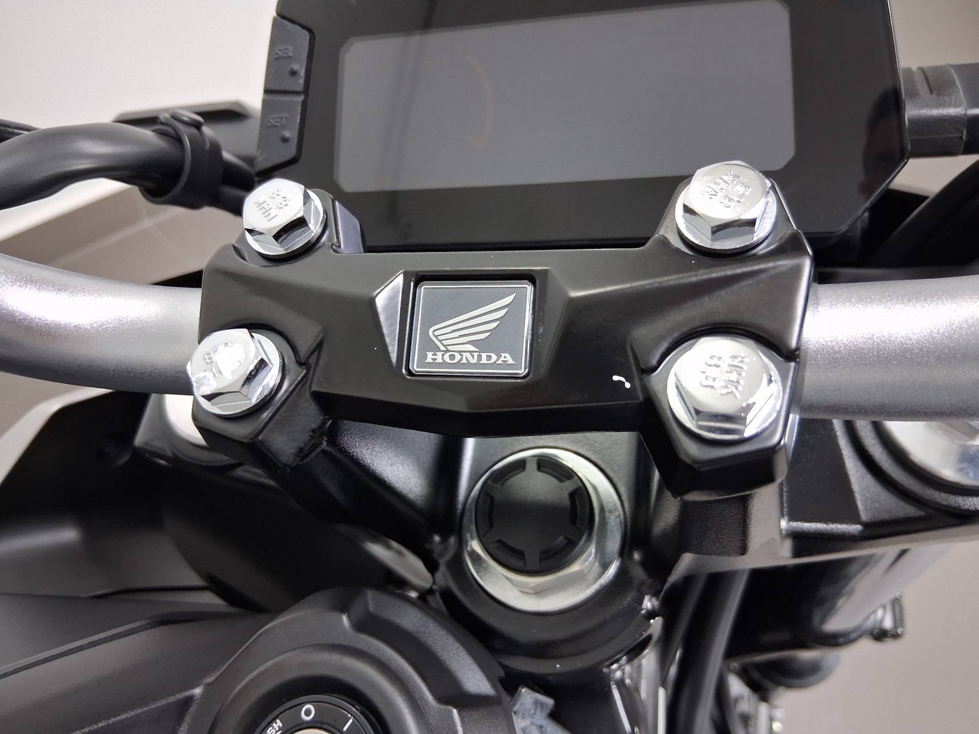 HONDA CB 300F TWISTER CBS