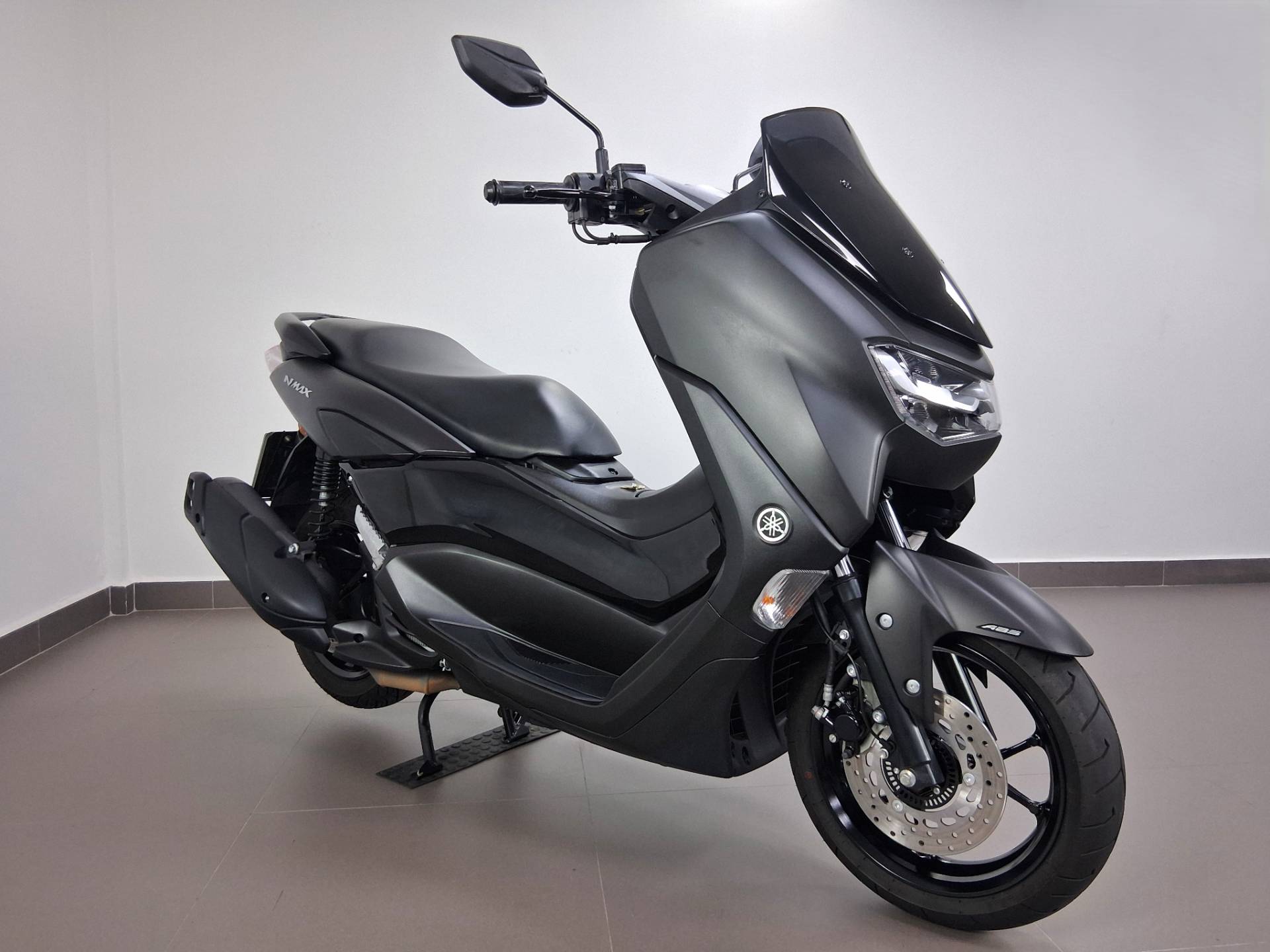 YAMAHA NMAX CONNECTED 160 ABS
