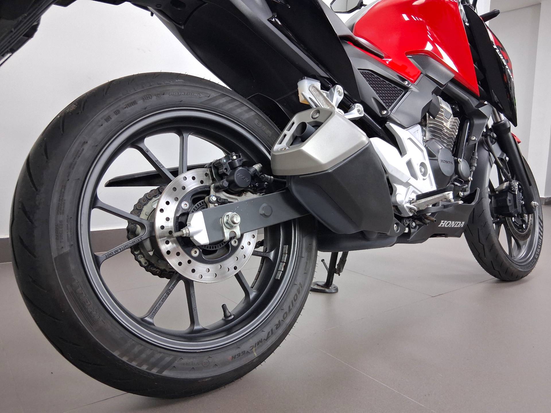 HONDA CB 300F TWISTER CBS