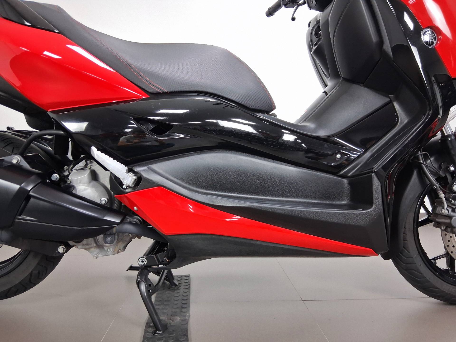 YAMAHA XMAX ABS