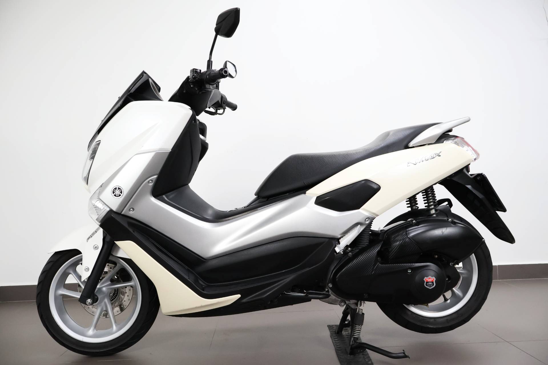 YAMAHA NMAX 160 ABS