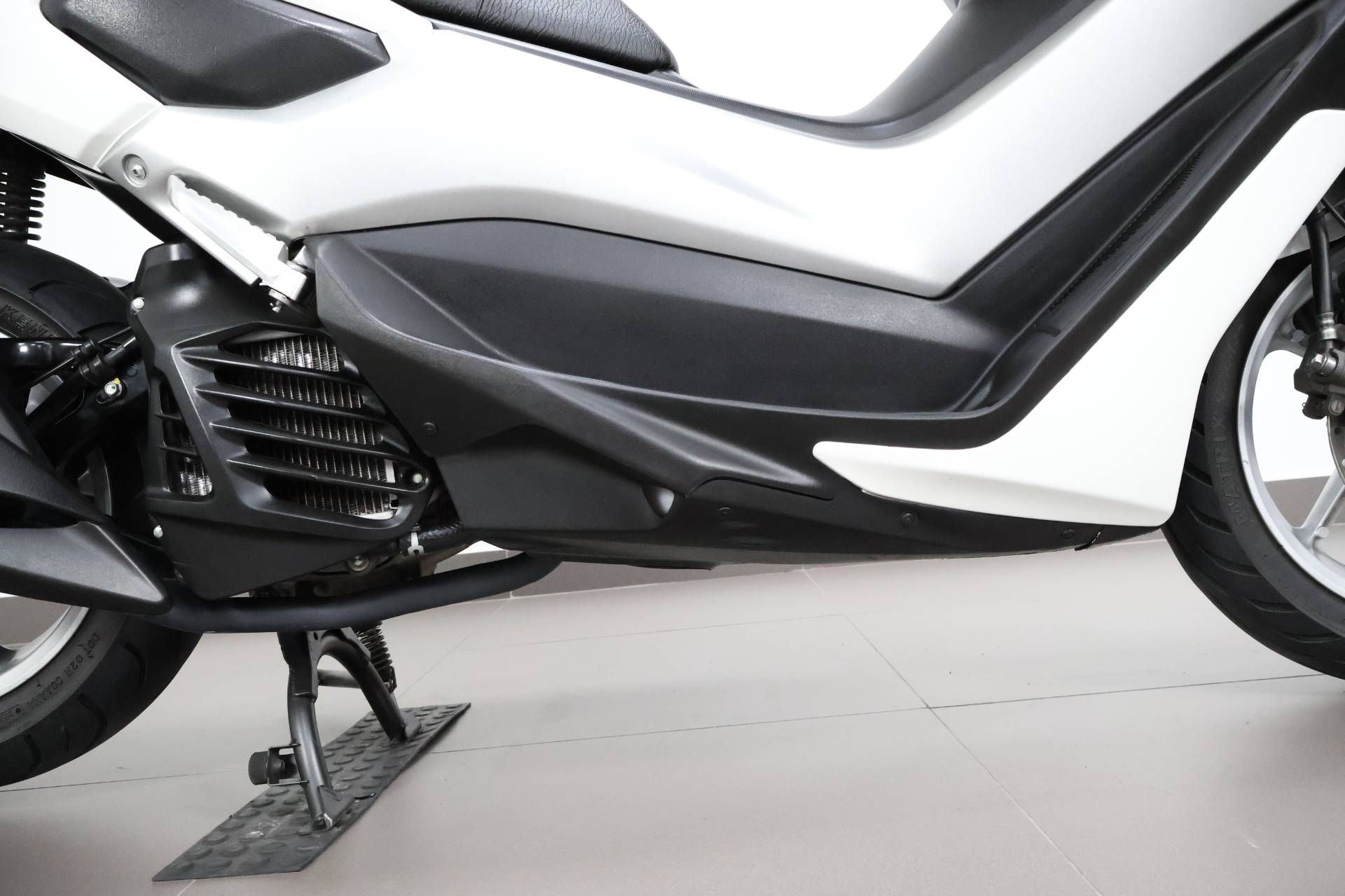 YAMAHA NMAX 160 ABS