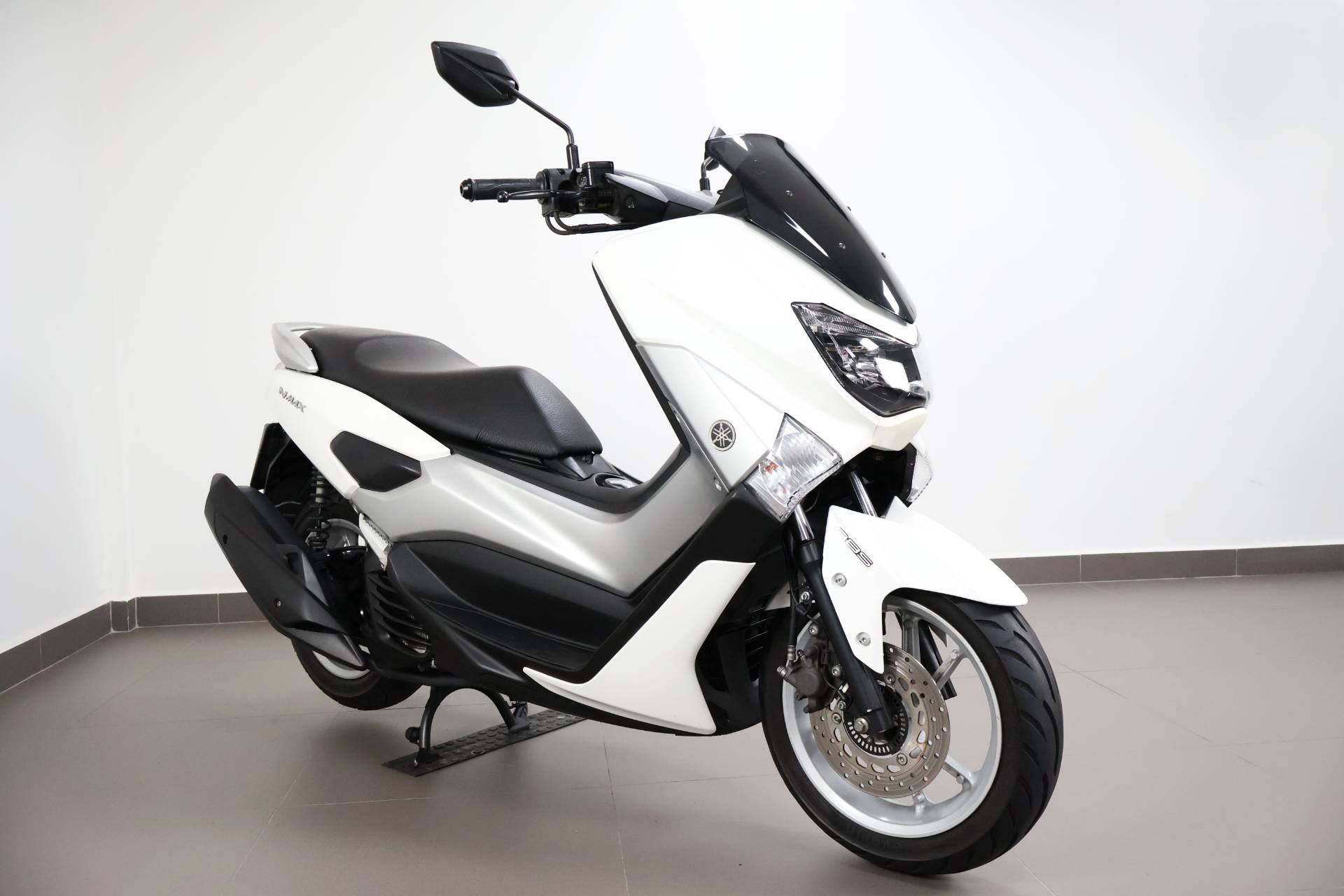 YAMAHA NMAX 160 ABS