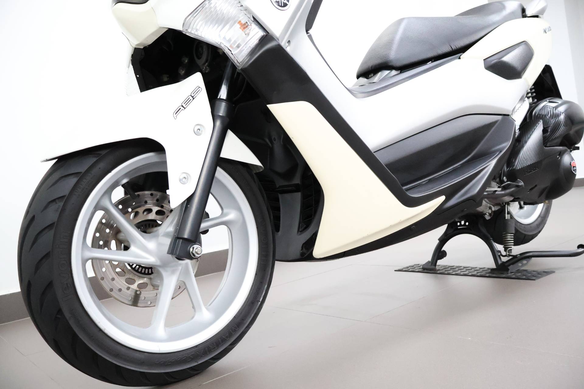 YAMAHA NMAX 160 ABS