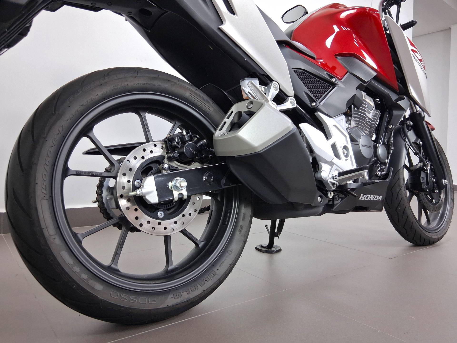 HONDA CB 300F TWISTER CBS