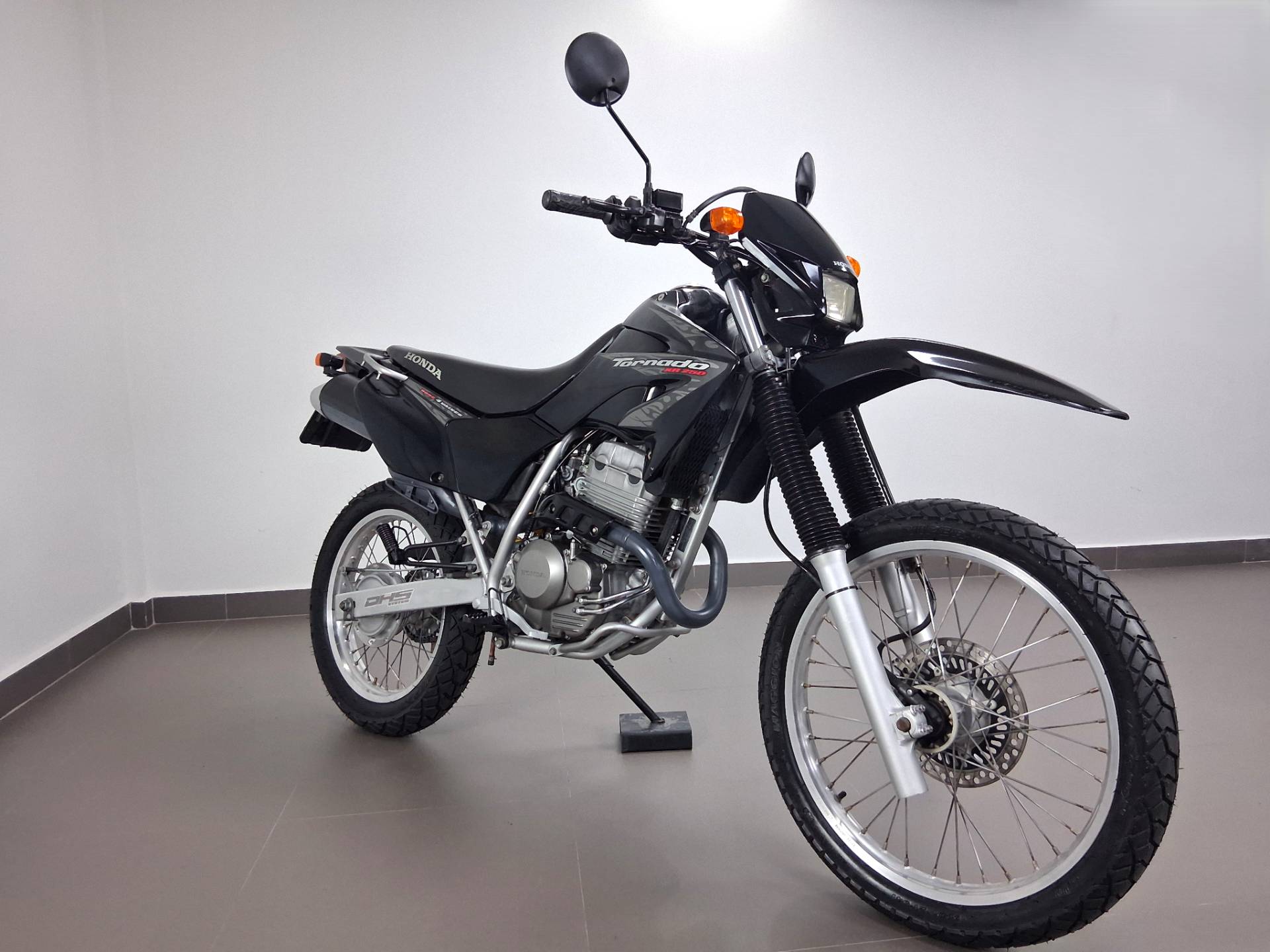 HONDA XR 250 TORNADO
